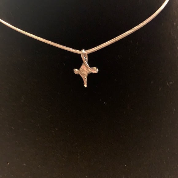 New 22” 925 Silver necklace with cross and rhinestone charm ( charm is not 925 ) - Picture 5 of 6